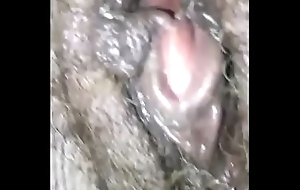HD Closeup of her Raven Granny Pussy