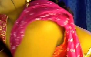 Hot desi sexy young piece of baggage tries to show boobs with pleasure.