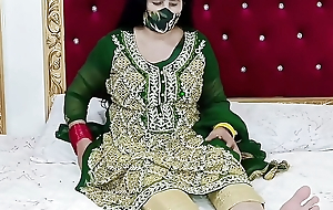 Beautiful Pakistani Bride Masturbation in Wedding Dress all round Clear Hindi&urdu Exploitive Talking