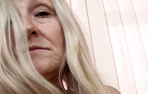 Mature Moms want younger Cocks