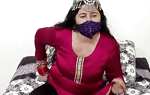Incomparable Punjabi Pakistani Aunty Back away from with Dildo