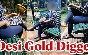 Catching Desi Gold Digger In Garden